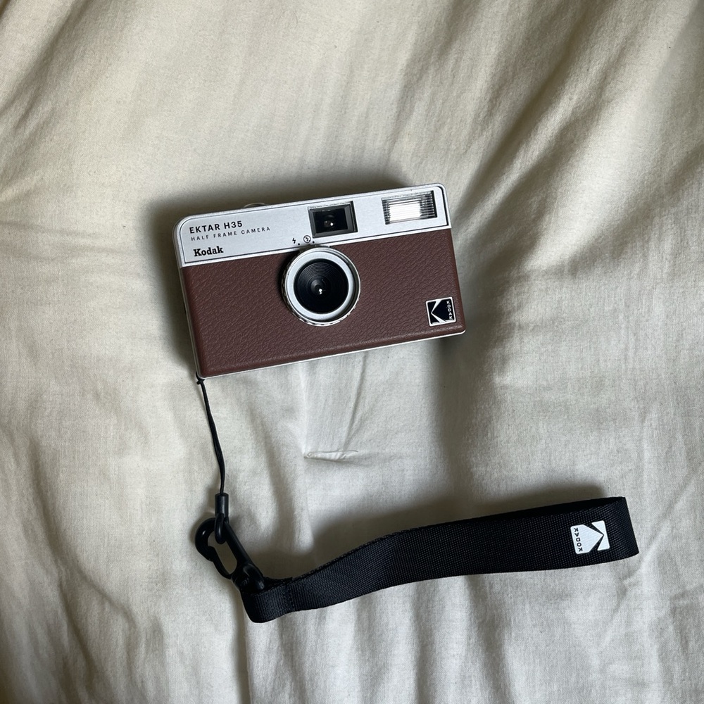 KODAK EKTAR H35 Half fram Camera